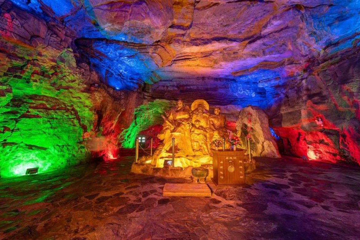 Yuwang Cave